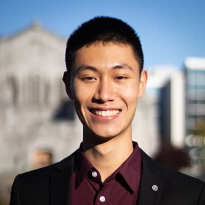 Headshot of Evan Liu