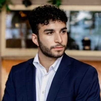 Headshot of Pasha Razavi